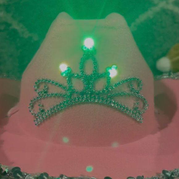 Girls Cowgirl Set Hat Hobby Horse Lassos Cap Gun Holster Cap Rings Country - Picture 11 of 11